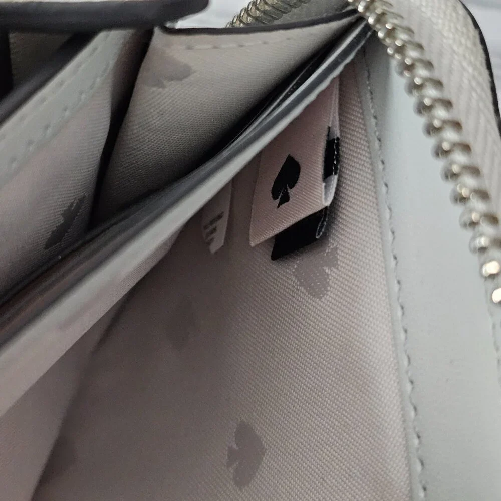 Kate Spade Leila Pebble Leather Large Zip Around Continental Wallet COA